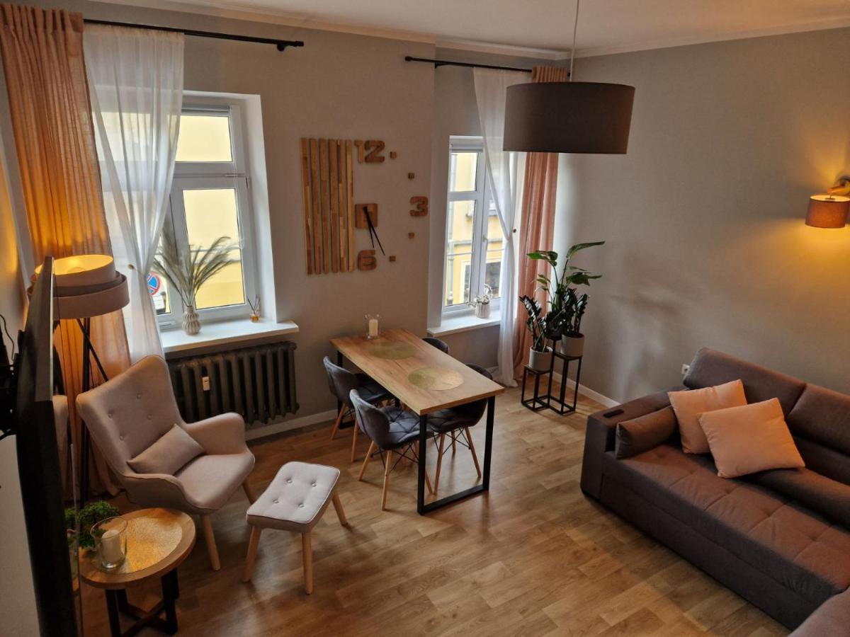 Apartament Ratuszowy Deluxe Єленя-Ґура Екстер'єр фото