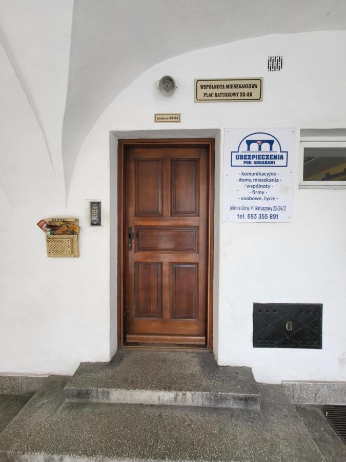 Apartament Ratuszowy Deluxe Єленя-Ґура Екстер'єр фото